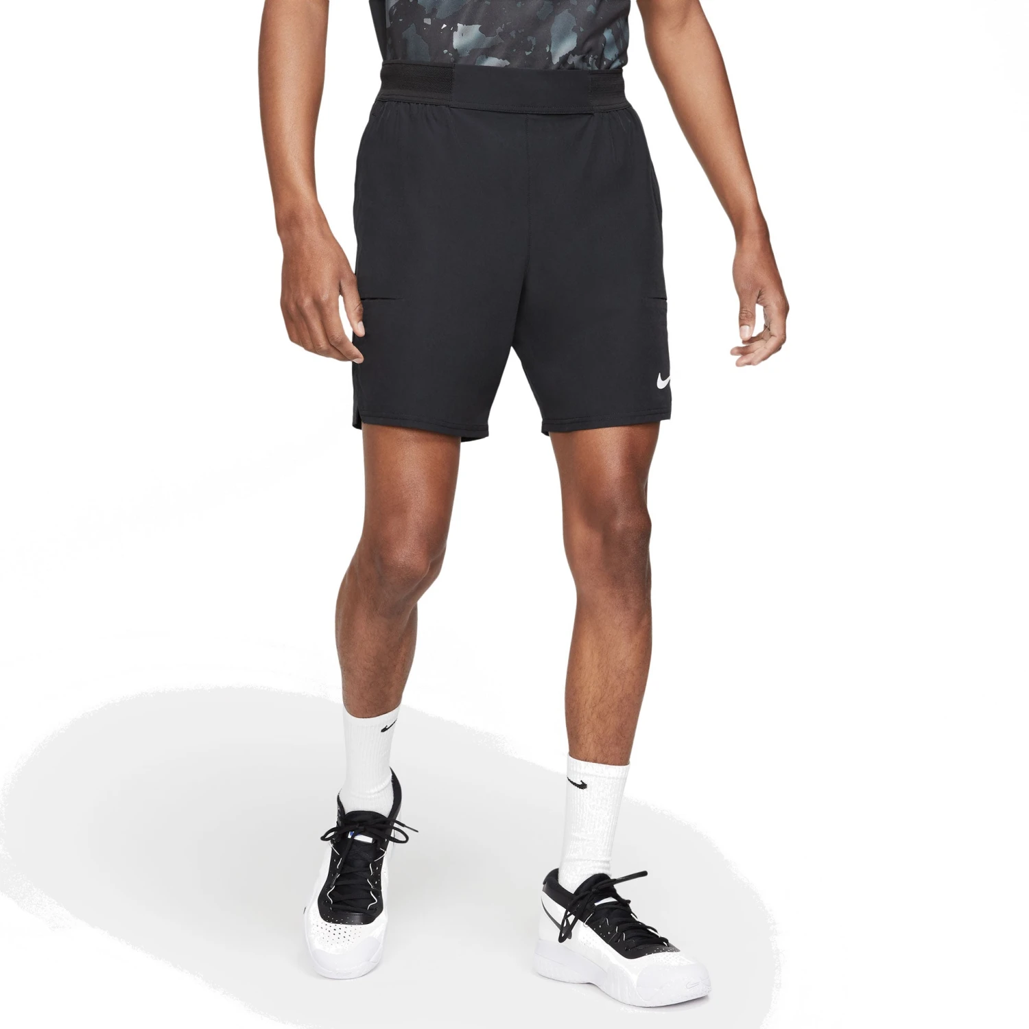 Nike Men's Dri-FIT Advantage 7-Inch Shorts (Black/White) 4 Nike Men's Dri-FIT Advantage 7-Inch Shorts (Black/White) - Image 2